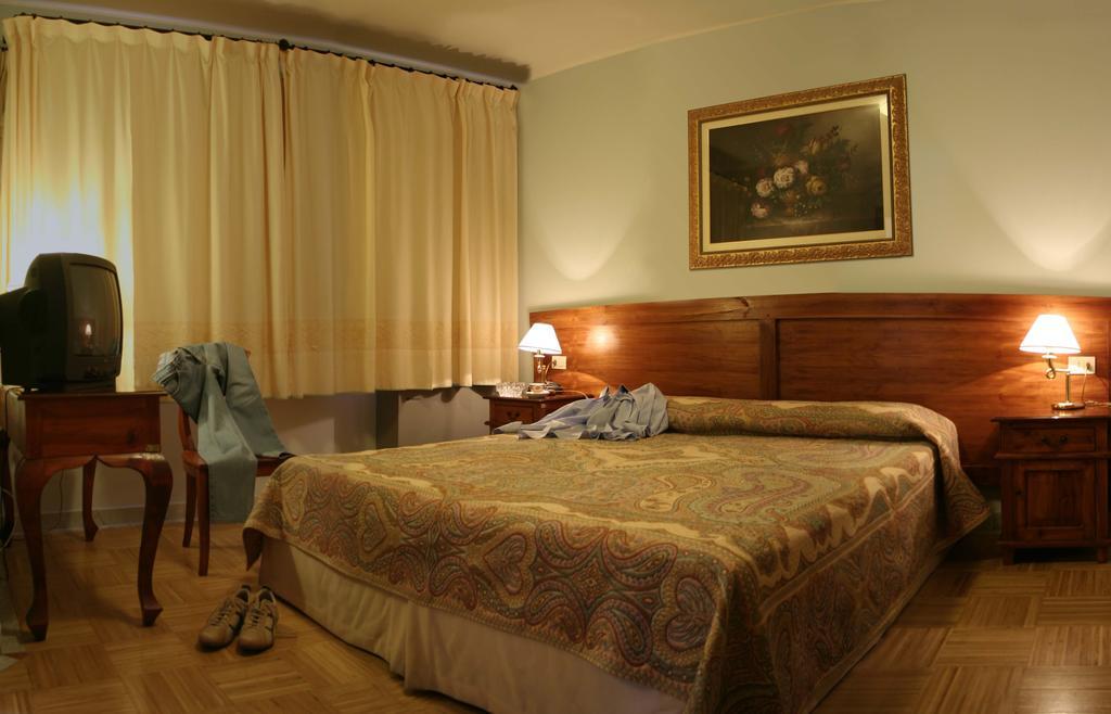 Hotel Marini Sassari Extérieur photo